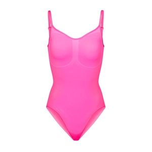 SEAMLESS SCULPT SCULPTING BODYSUIT W. SNAPS | NEON ORCHID - L/XL SOLD OUT SIZE